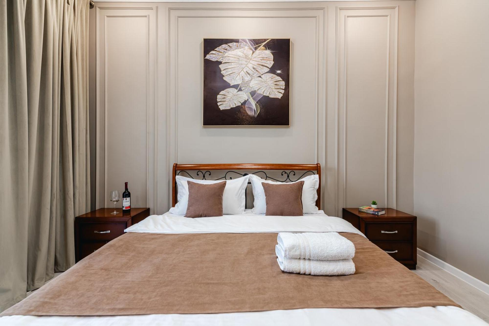 Five Business-Class Rooms In R-House Near Mega Center アルマトイ エクステリア 写真