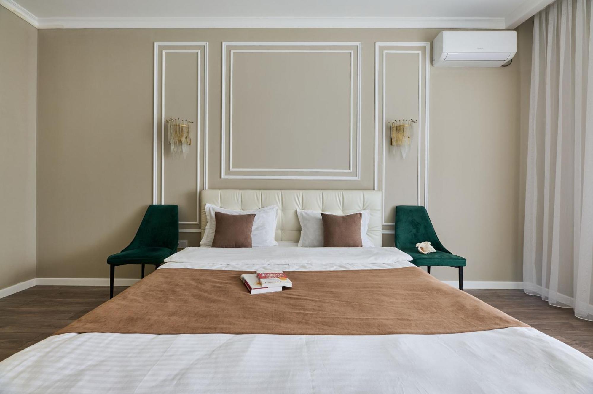Five Business-Class Rooms In R-House Near Mega Center アルマトイ エクステリア 写真
